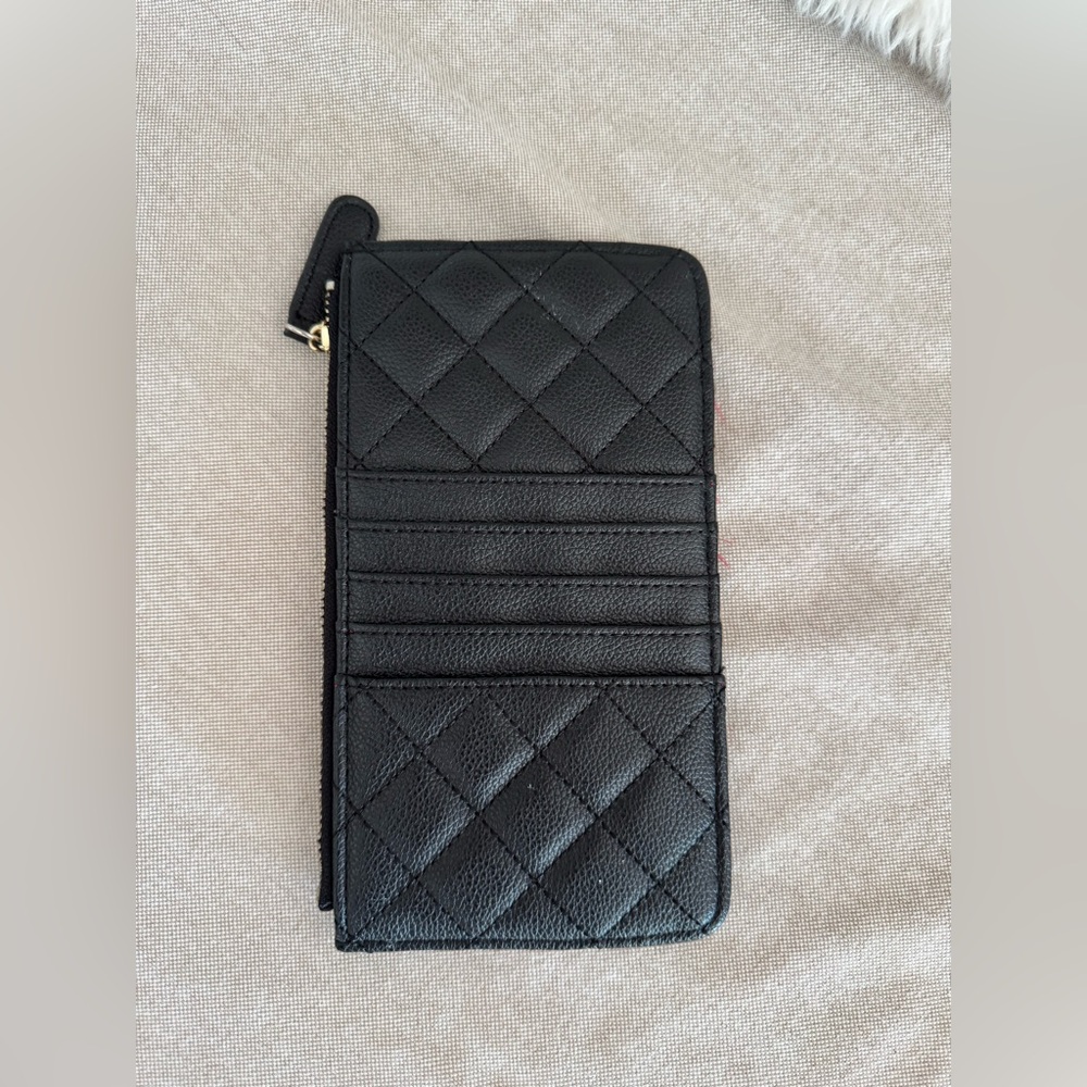 CHANEL Red Quilted Interior Zip Card Case with Gold Logo - Picture 2 of 4